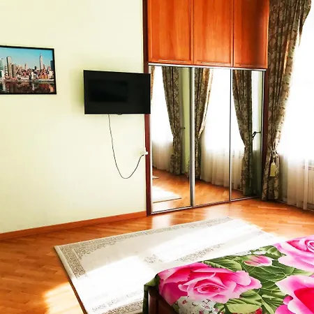 королевський шик, чотири пальні в самому серці одеси на італійській * Odesa